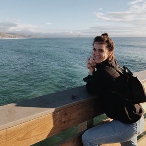 Meet your Posher, Emily